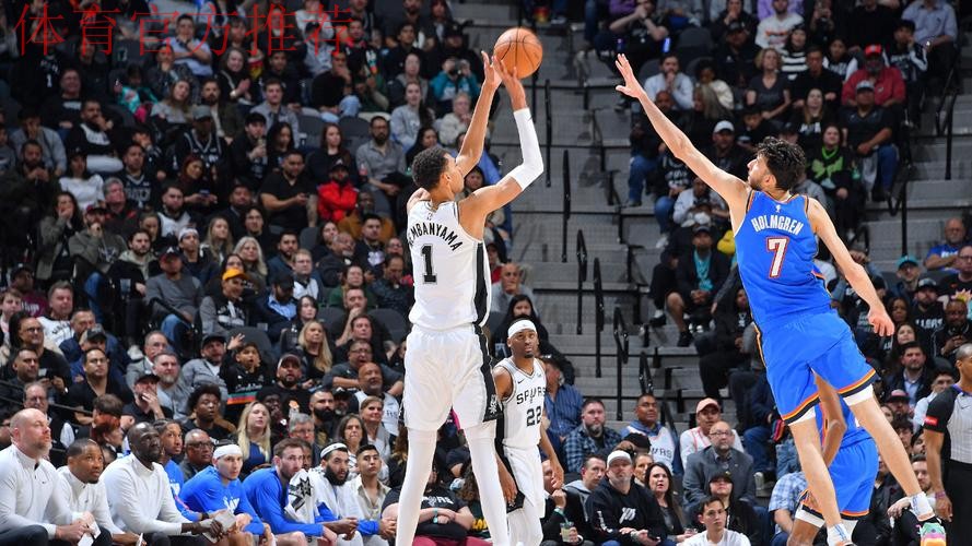 NBA杯12月14日:马刺VS雷霆 集锦 NBA杯12月14日:马刺VS雷霆 集锦